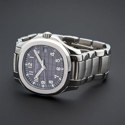 patek philippe aquanaut 5167 1a 001 review|5167 1a aquanaut price.